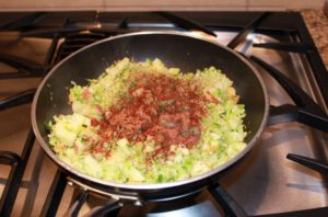 brussels apple and spices